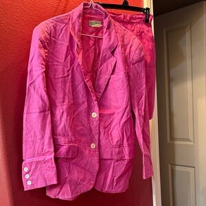 Magenta Juniors Suit: Blazer in Size S and skirt in 7/8